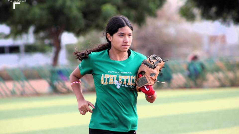 UN PAR DE SOFTBOLISTAS DE SONORA SUB 15  SON CONVOCADAS A PRESELECCIÓN NACIONAL